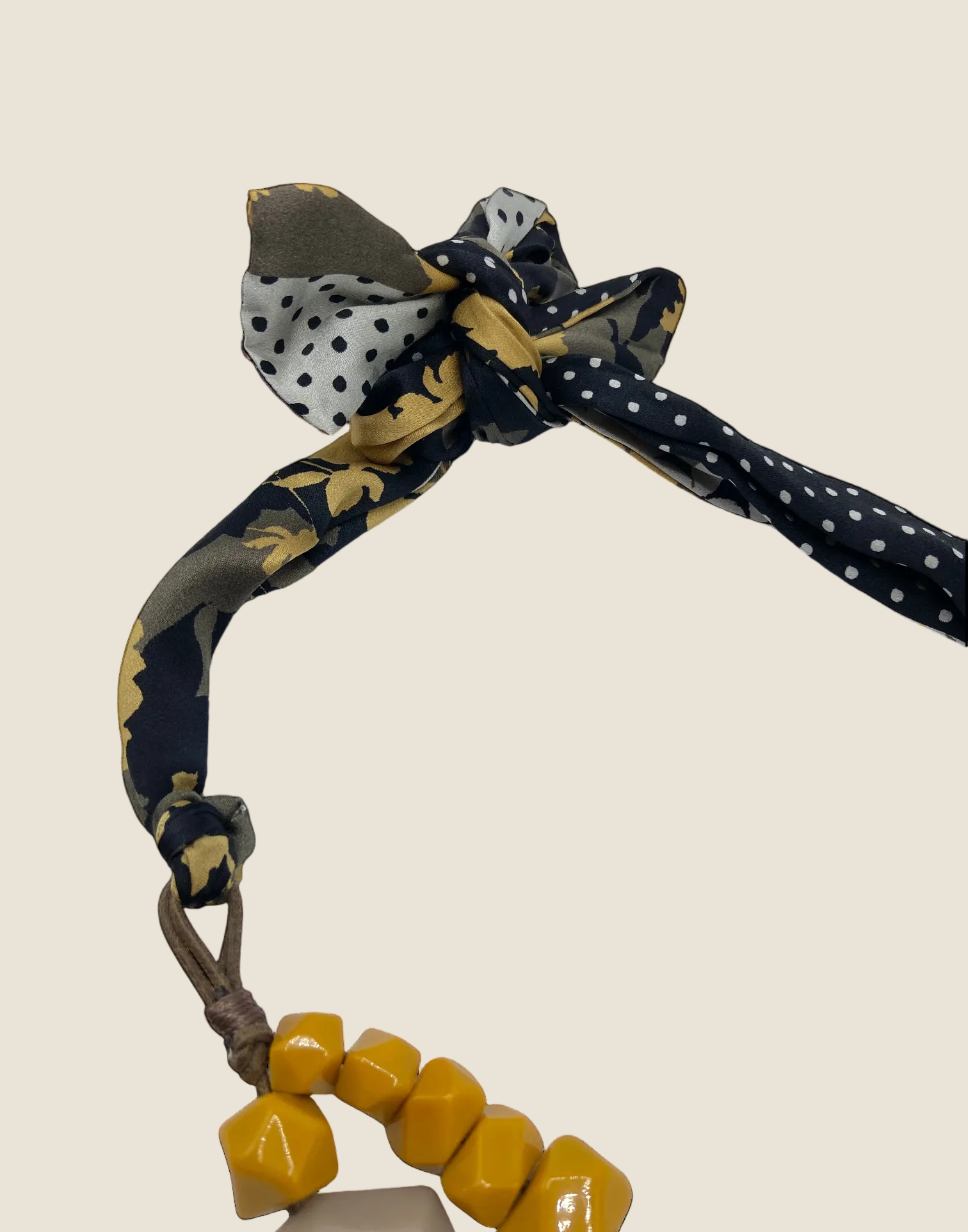Collana Zafferano